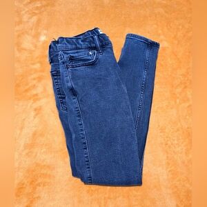 Abercrombie Kids Super Skinny Jeans Girls 11/12 Slim Kids Grey Denim Bottoms